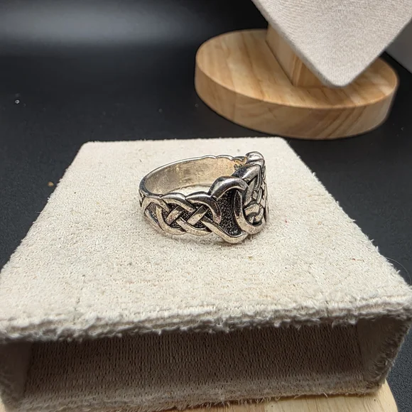 Intricate Silver Men's Ring (1340) - Picture 2 of 2